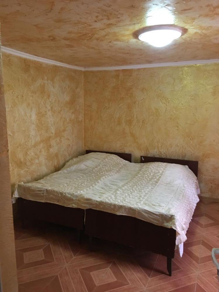 Отель Batumi House Экстерьер фото